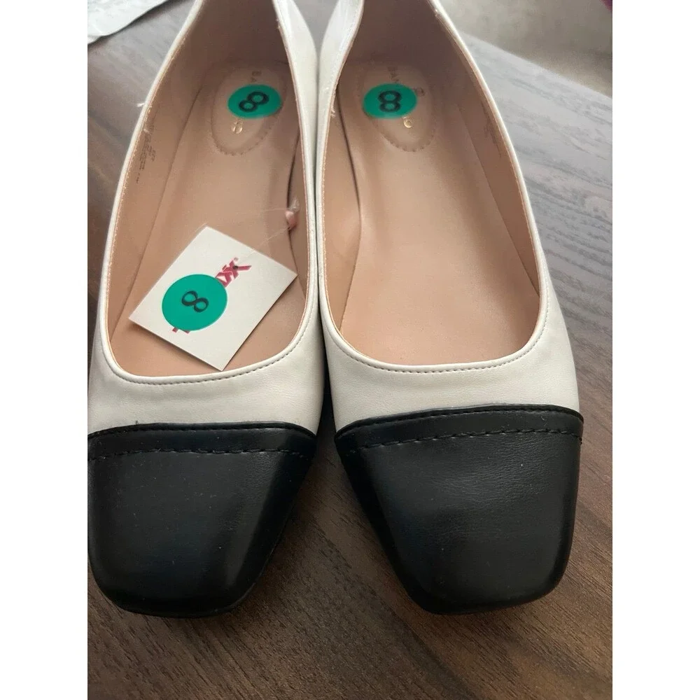 Bandolino Women's Ballet Flat new